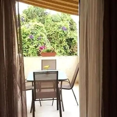 Golden Keys Apatment First Floor Apartment Moraḯtika Luaran gambar